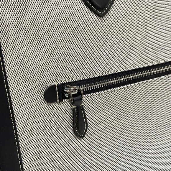 BURBERRY LONDON ENGLAND Horse Ferry Print 2WAY Tote Bag 8037936 Light gray - Picture 13 of 16